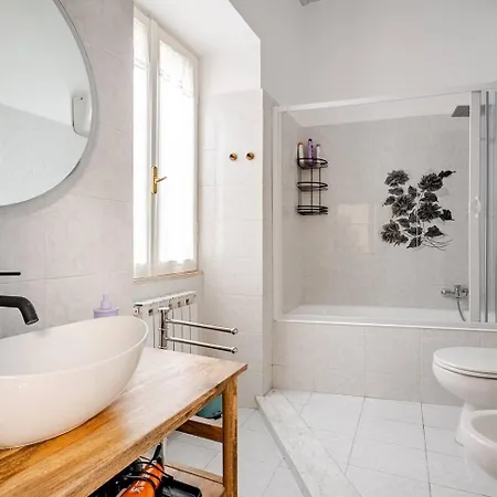 Apartamento La Finestra Sul Corso - Dimora Nel Borgo *